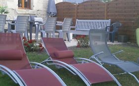 Gîte Nouans-les-Fontaines, 6 pièces, 12 personnes - FR-1-381-406